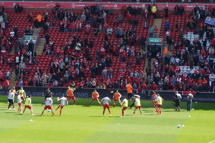 豪门杀手！桑德兰本赛季面对英超Big6仅负于曼联（豪门克星！桑德兰本季对英超六强仅输曼联）