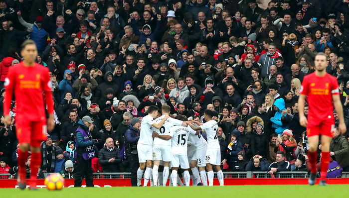 曼城德布劳内助攻斯特林得分（德布劳内助攻 斯特林为曼城破门）