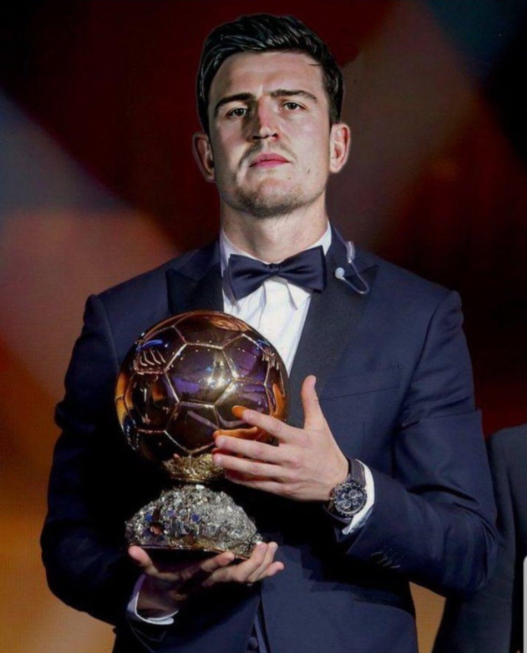 挪威黄金一代！哈兰德本届世预赛16球2助攻，厄德高1球7助攻