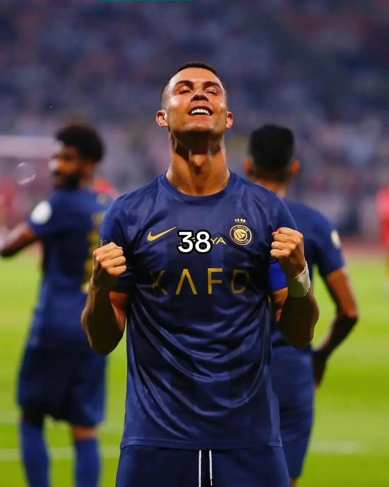 POV：当你站在麦克·迈尼昂面前😳（第一视角：直面麦克·迈尼昂的瞬间）